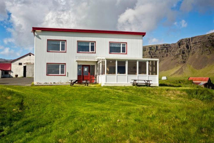 Vagnsstadir Hostel Borgarhöfn Exterior foto